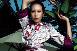 香港明星家背景,揭秘香港明星背后的豪门家世