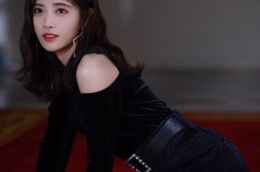 娱乐明星过渡炒作,娱乐界的过度曝光与公众心理解码