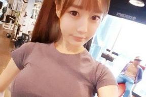 韩国著名美女主播名字,风采照人，魅力四溢的屏幕女神