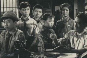 八路花絮,揭秘战地英雄的幕后故事