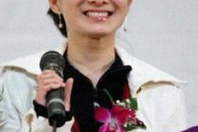 霍泥芳个人资料,才华横溢的影视新星，多面魅力展现独特风采