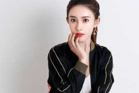 孟子义生活照,展现清新自然之美